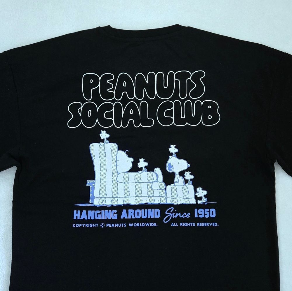 Peanuts "Peanuts Social Club" Graphic Tee👕 - NWOT - Picture 3 of 13